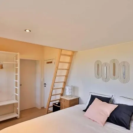 Peaceful Garden In Дом отдыха