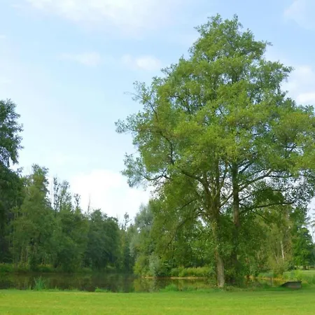Дом отдыха Peaceful Garden In